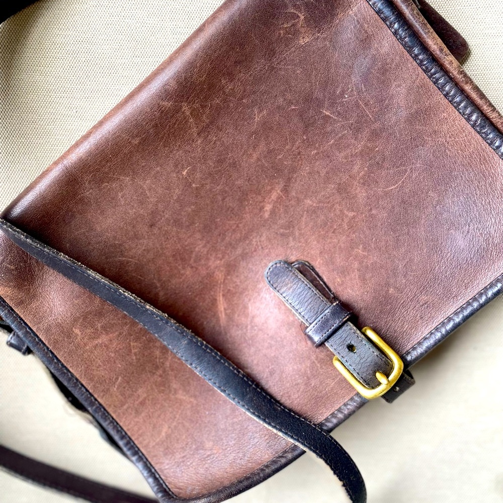 Vintage Coach Purse 👜